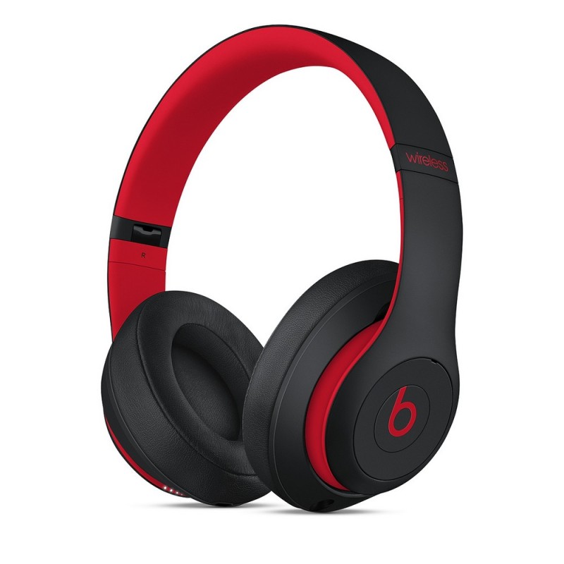 Beats Studio 3 Bluetooth Earphones, MX422ZM/A /defiant black-red/