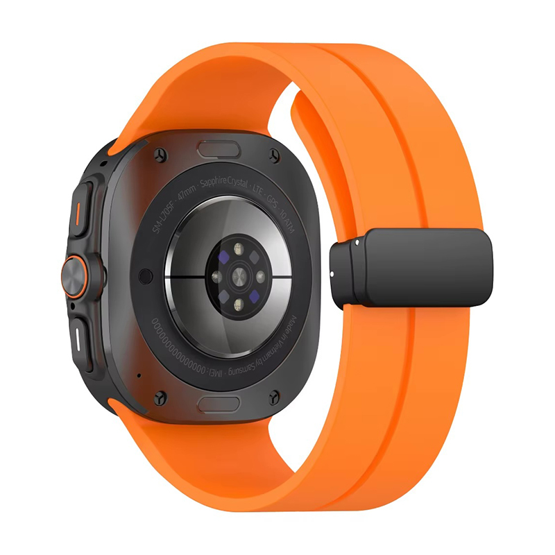 Силиконова каишка Silicone Magnet Black Buckle за Samsung Watch Ultra, 47мм /оранжева/